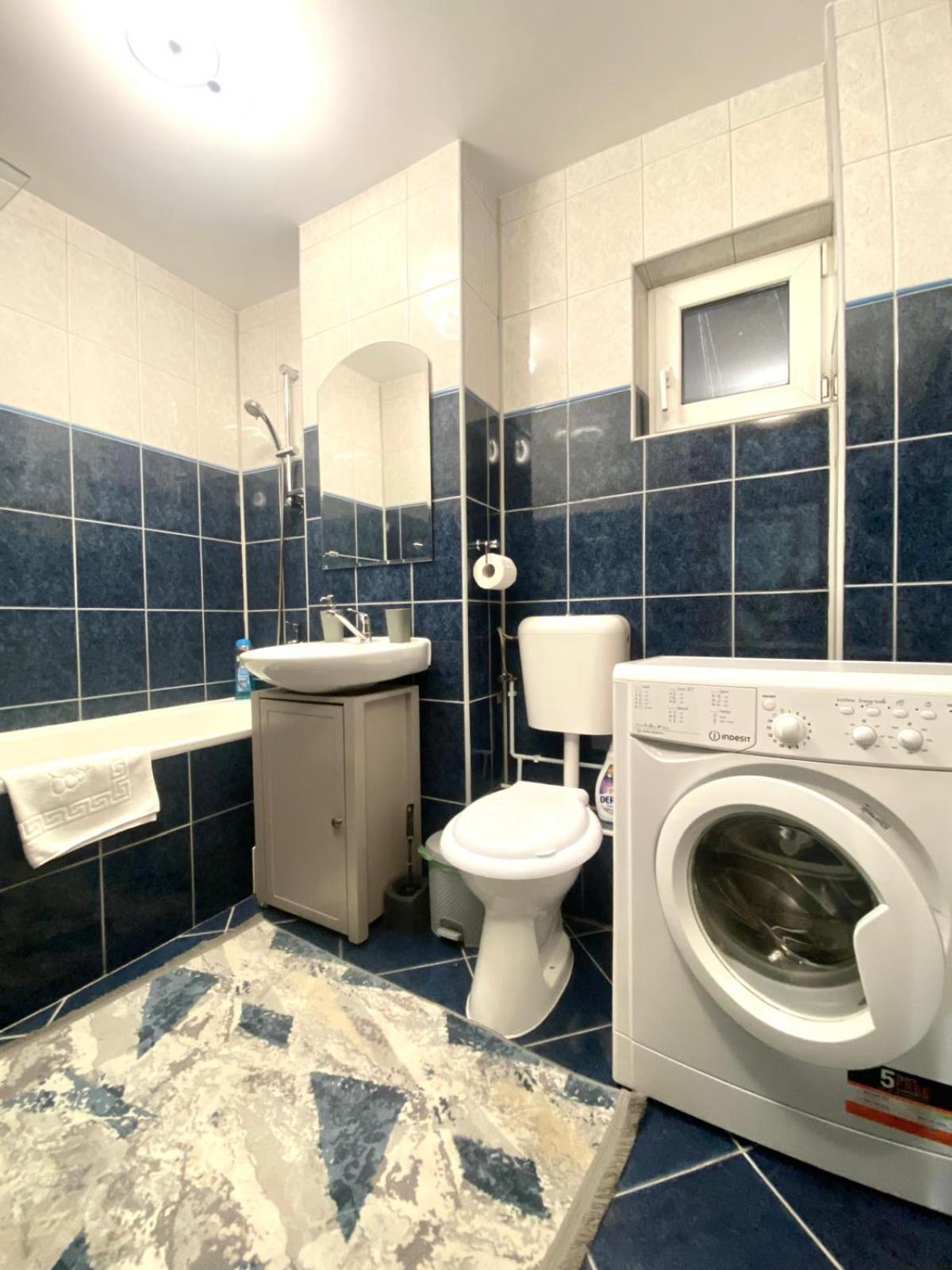 Kronstadt Apartment - Pet Friendly Braşov Exteriör bild